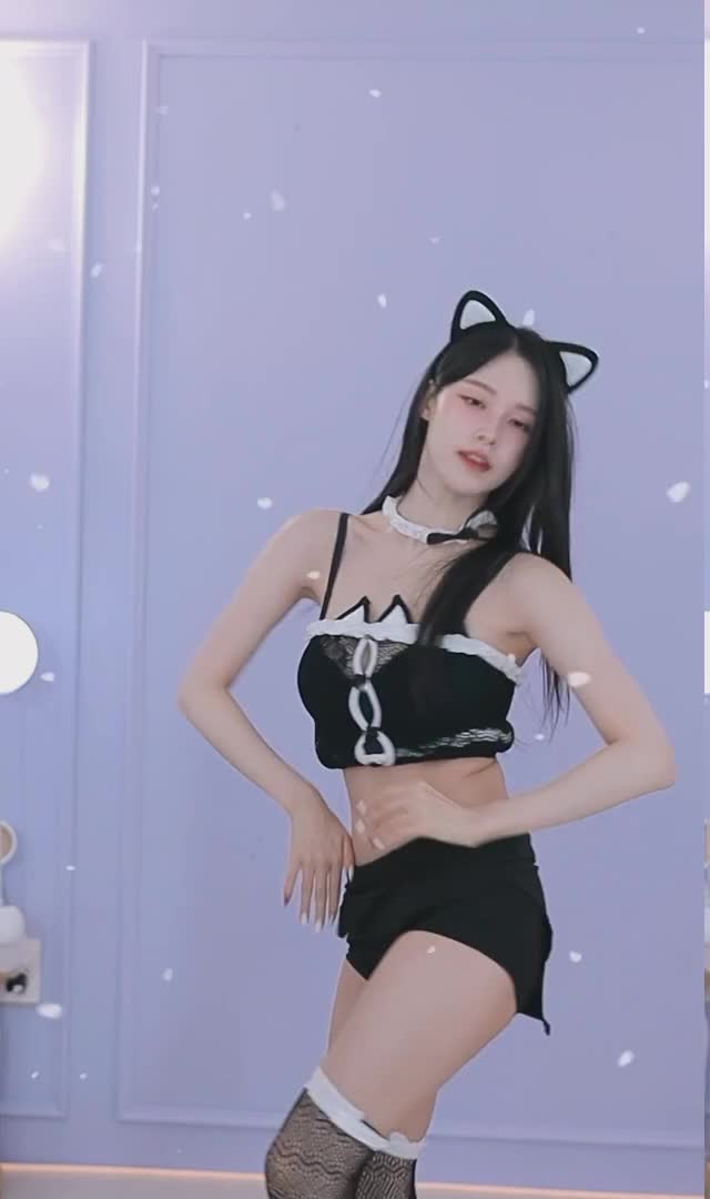 [한유하♥] [캐치][신입여캠] 2025개 움짤10장  역팬 100개 ! 시그 1 1 ♥ 2