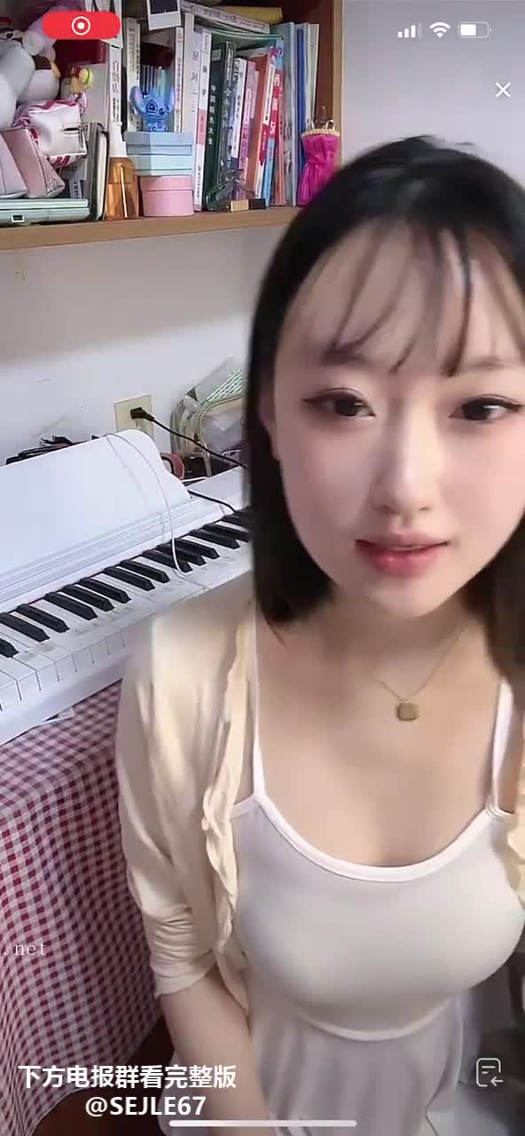 直播閃現系列 抖音擦邊顏值主播各顯神通 #閃現 #走光 #露點 #真空 (29)