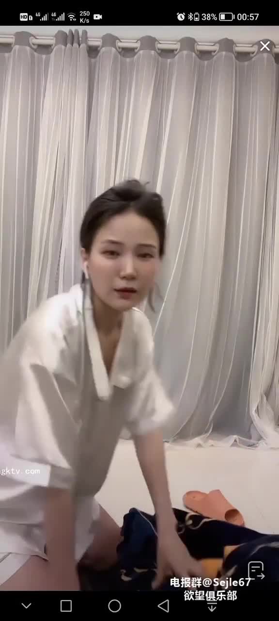 直播閃現系列 抖音擦邊顏值主播各顯神通 #閃現 #走光 #露點 #真空 (26)