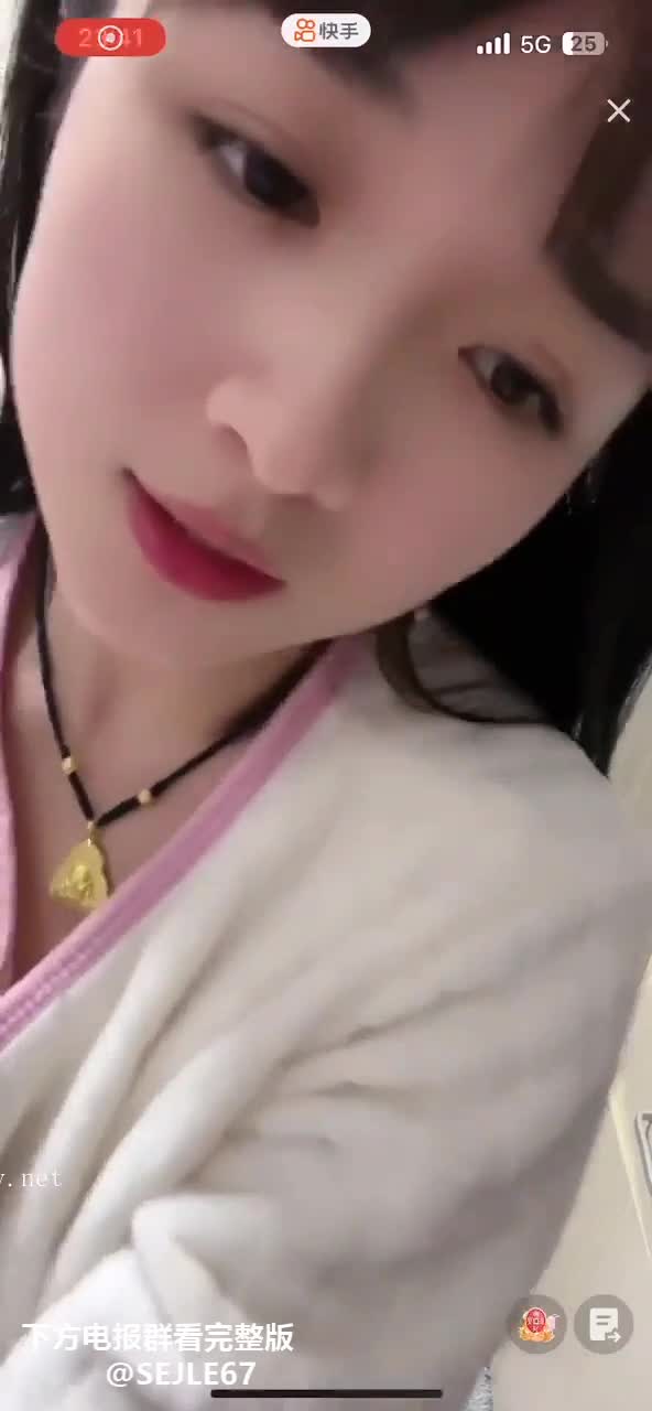 直播閃現系列 抖音擦邊顏值主播各顯神通 #閃現 #走光 #露點 #真空 (19)