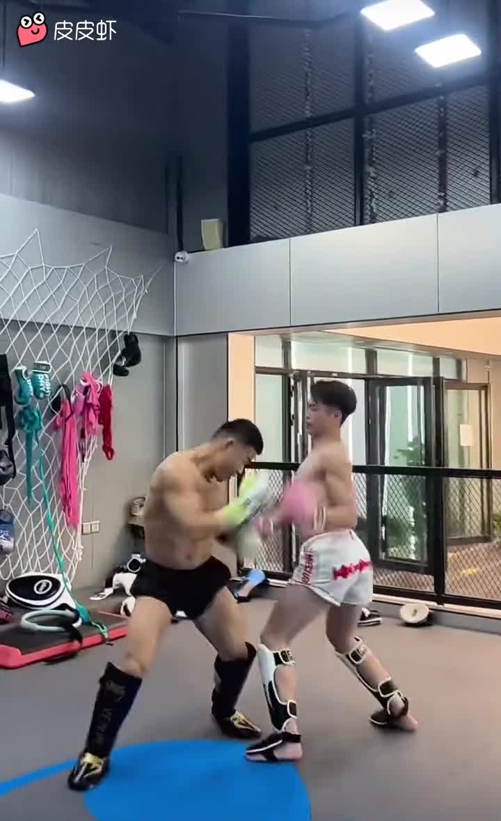 打不過，根本打不過