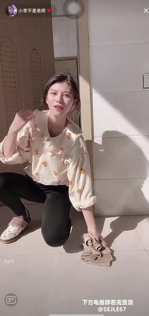 直播閃現系列 抖音擦邊顏值主播各顯神通 #閃現 #走光 #露點 #真空 (16)